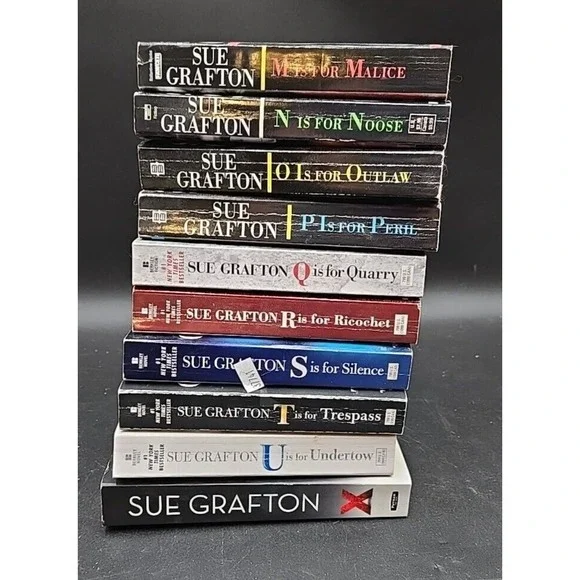 SUE GRAFTON 10 Paperback Book Lot M-U and X - Picture 1 of 3